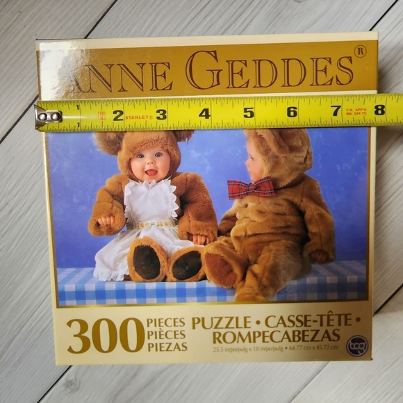 Anne Geddes 300 piece teddy bear puzzle NWT - Picture 9 of 9